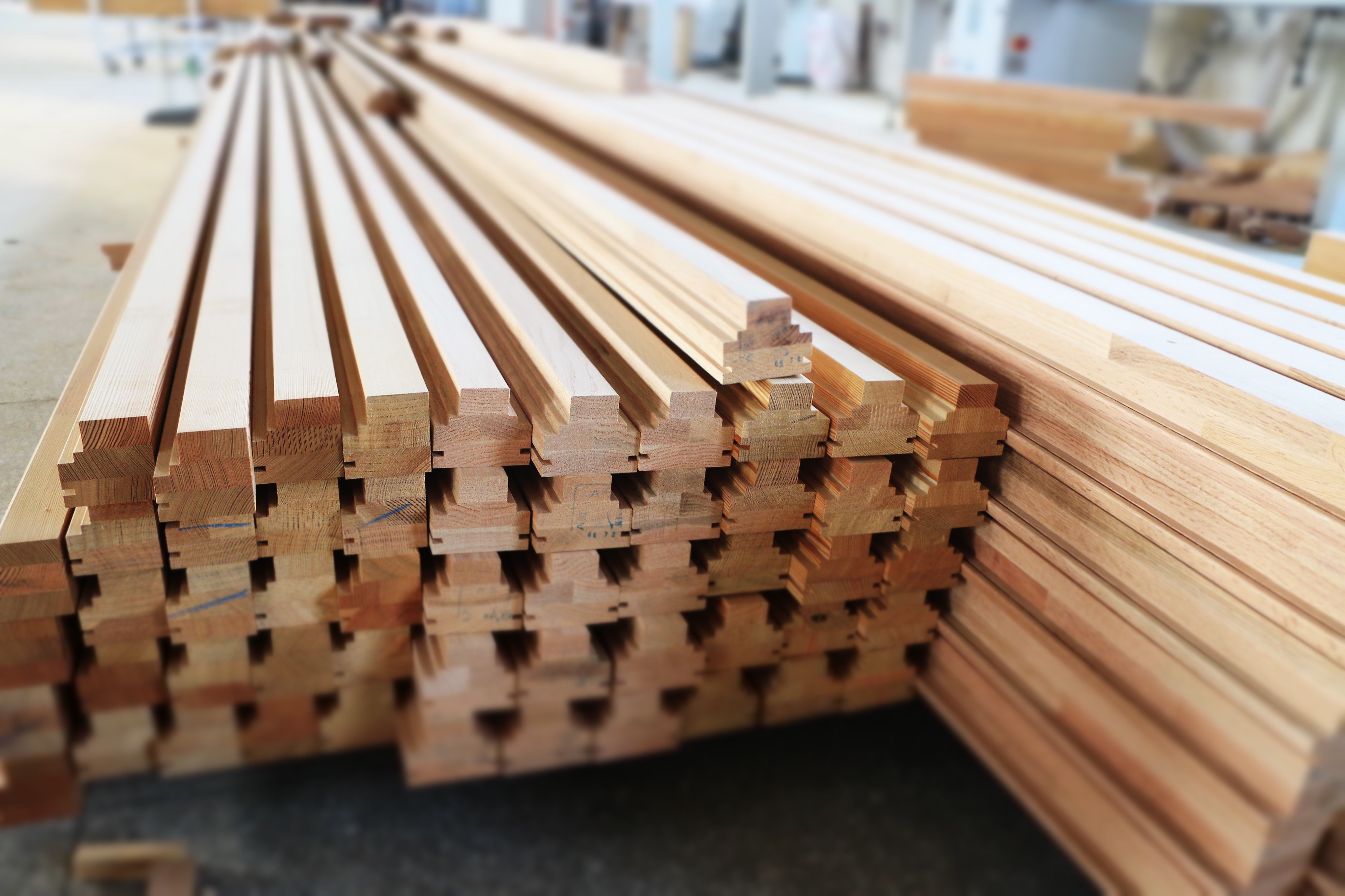 節(jié)能鋁包木門窗木材