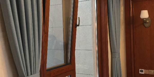 隔音鋁包木門窗廠家該如何選擇