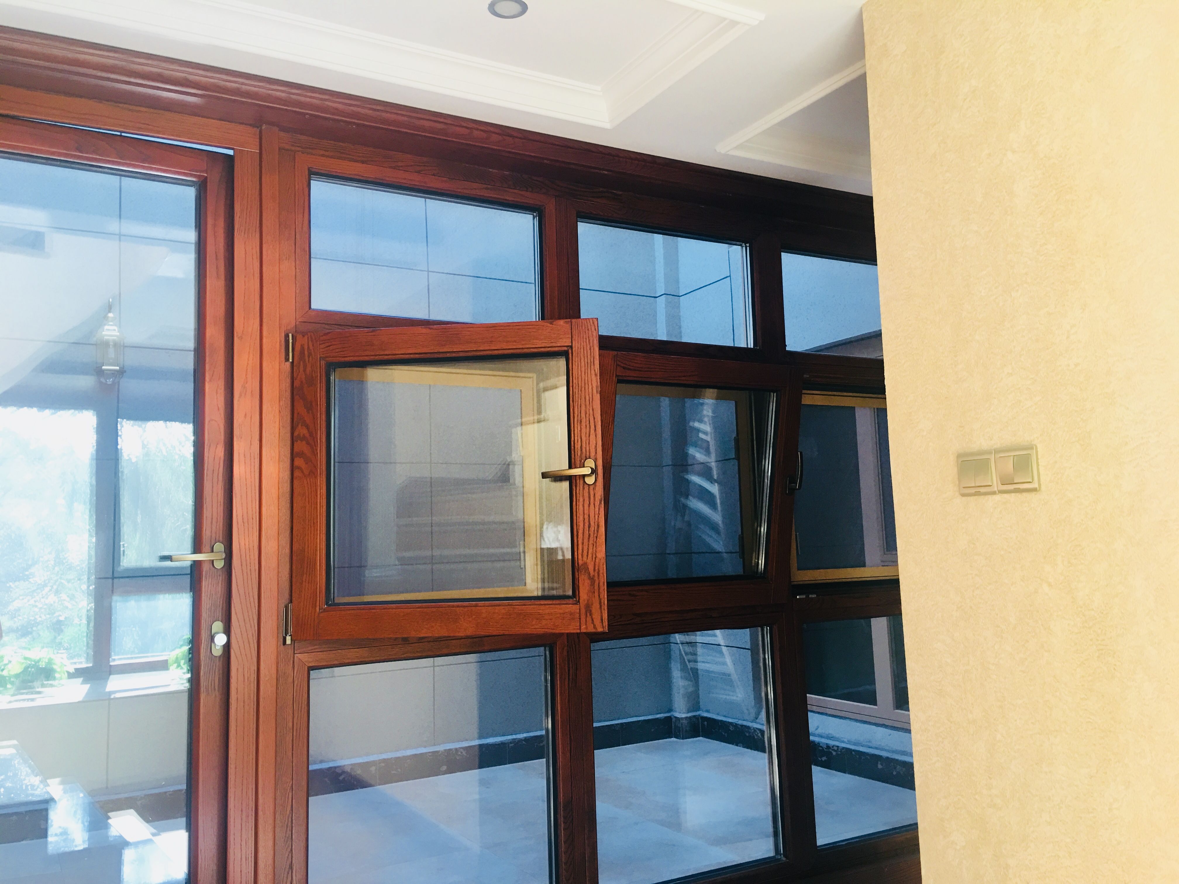 送給受騙的你!鋁包木門窗六大識別技巧!