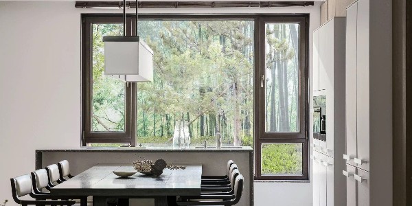 選擇門窗時(shí)-為什么要選擇價(jià)格高的鋁包木門窗呢