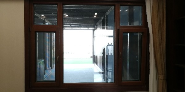 鋁包木門窗價格為什么比普通窗貴？性能全面服務(wù)好