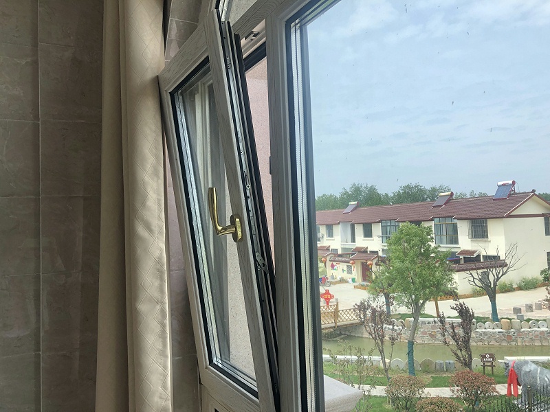 鋁包木門窗內倒展示