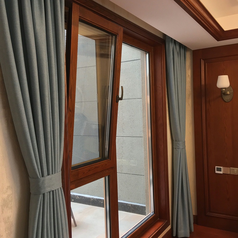 定制隔音鋁包木門(mén)窗實(shí)拍