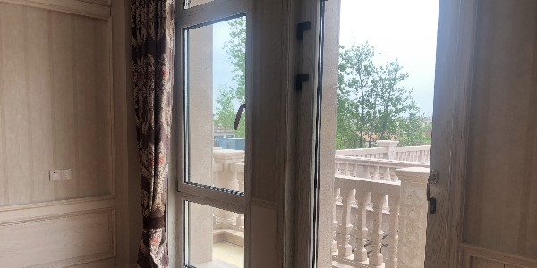 鋁包木窗價格貴嗎-廠家直銷價格透明